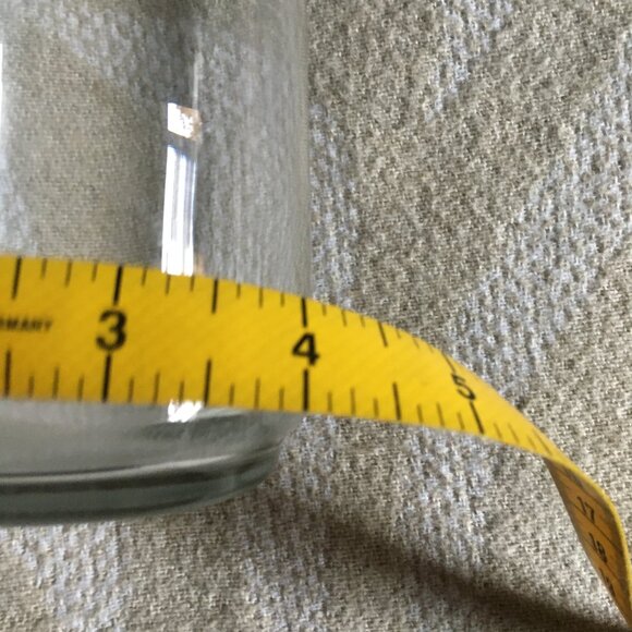 Small Glass Bulb Flower Vase - Picture 5 of 7